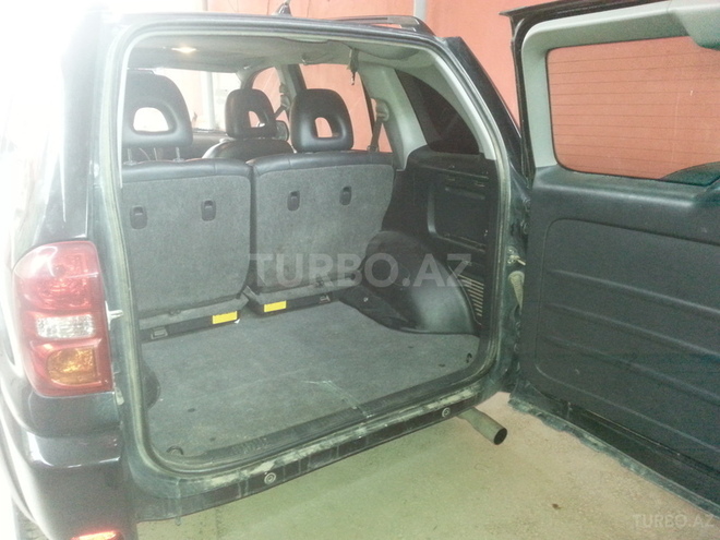 Toyota RAV4 2004, 240,868 km - 2.0 л - Bakı