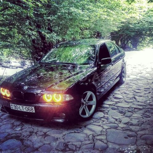 BMW 535 2000, 110,000 km - 3.5 l - Liman