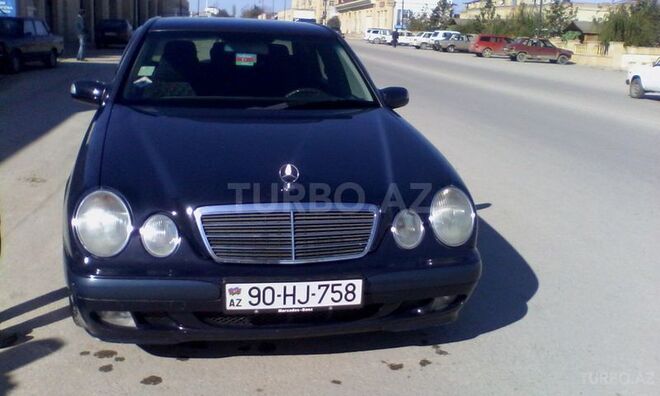 Mercedes E 200 2000, 251,000 km - 2.0 л - Bakı