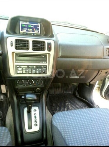 Mitsubishi Pajero io 2000, 110,000 km - 2.0 l - Neftçala