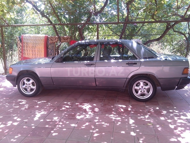 Mercedes 190 1990, 286,000 km - 1.8 l - Bakı
