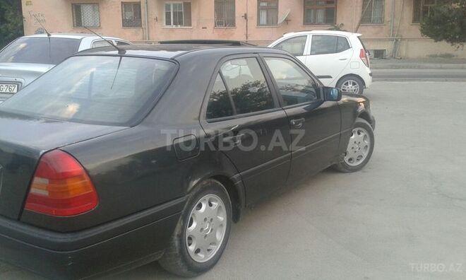 Mercedes C 180 1993, 235,000 km - 1.8 l - Bakı