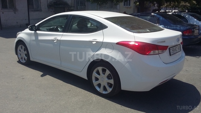 Hyundai Elantra 2013, 35,000 km - 1.8 л - Bakı