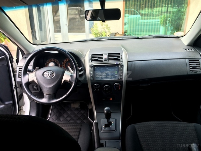 Toyota Corolla 2007, 213,000 km - 1.6 l - Bakı