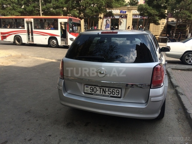 Opel Astra 2007, 210,000 km - 1.7 l - Bakı