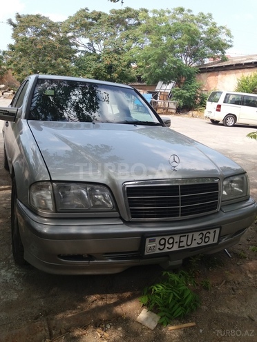 Mercedes C 220 1998, 289,819 km - 2.2 l - Bakı