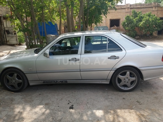 Mercedes C 220 1998, 289,819 km - 2.2 l - Bakı