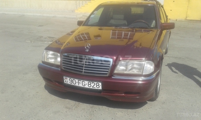 Mercedes C 200 1996, 320,000 km - 2.0 л - Sumqayıt