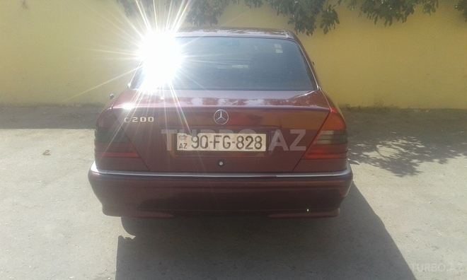 Mercedes C 200 1996, 320,000 km - 2.0 л - Sumqayıt
