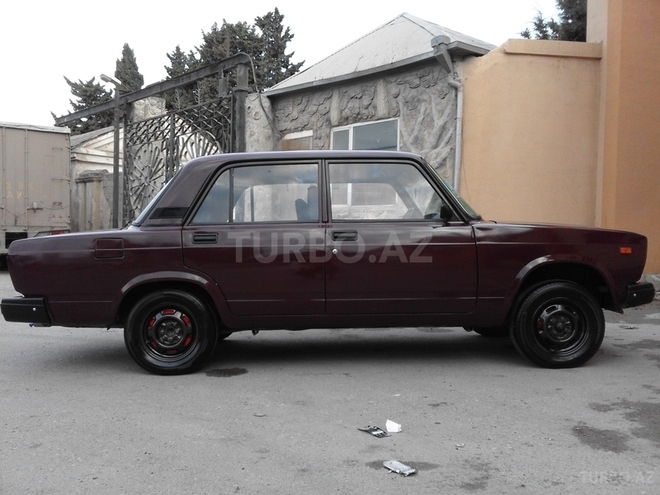 LADA (VAZ) 2107 2005, 180,000 km - 1.6 l - Bakı