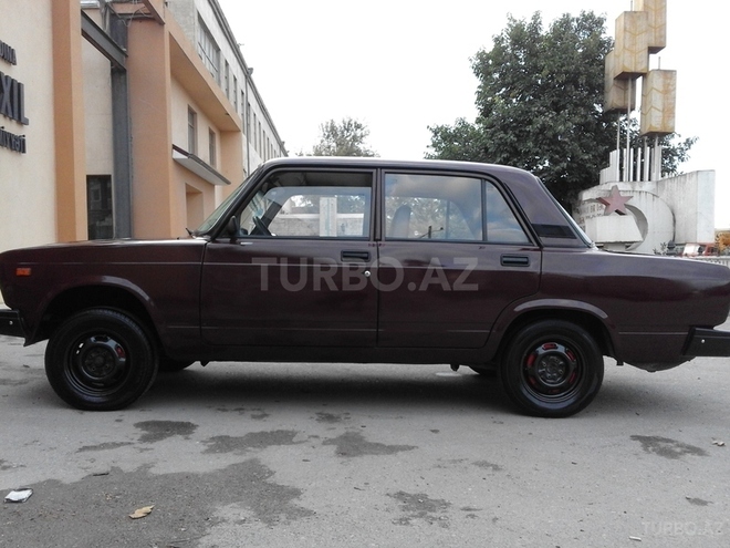 LADA (VAZ) 2107 2005, 180,000 km - 1.6 l - Bakı