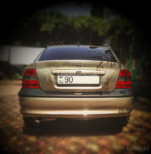 Opel Vectra 1996, 315,000 km - 1.8 l - Bakı
