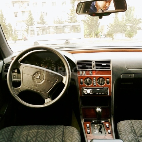 Mercedes C 200 1995, 350,372 km - 2.0 l - Sumqayıt