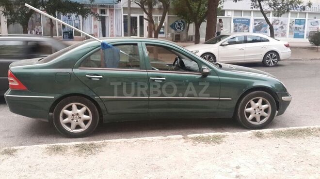 Mercedes C 240 2001, 160,000 km - 2.6 l - Bakı