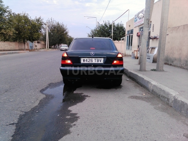 Mercedes C 240 1997, 201,000 km - 2.4 l - Bərdə