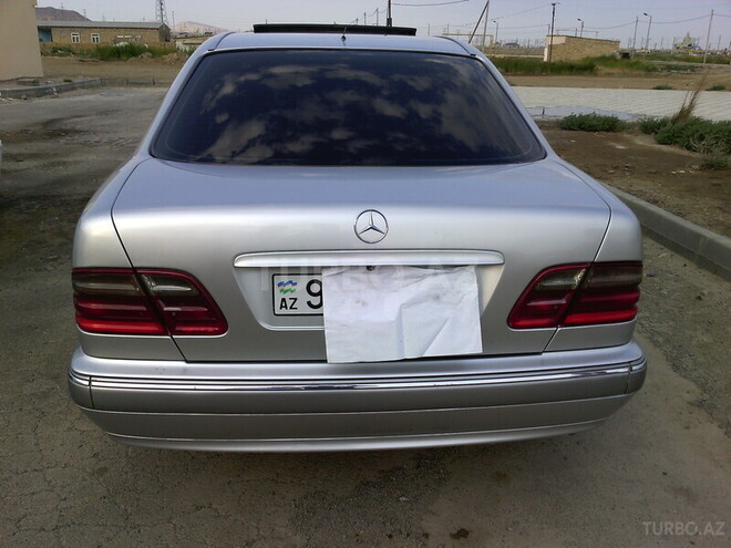 Mercedes E 270 2000, 250,155 km - 2.7 l - Bakı