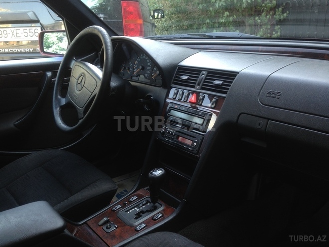 Mercedes C 180 1997, 235,000 km - 1.8 l - Bakı