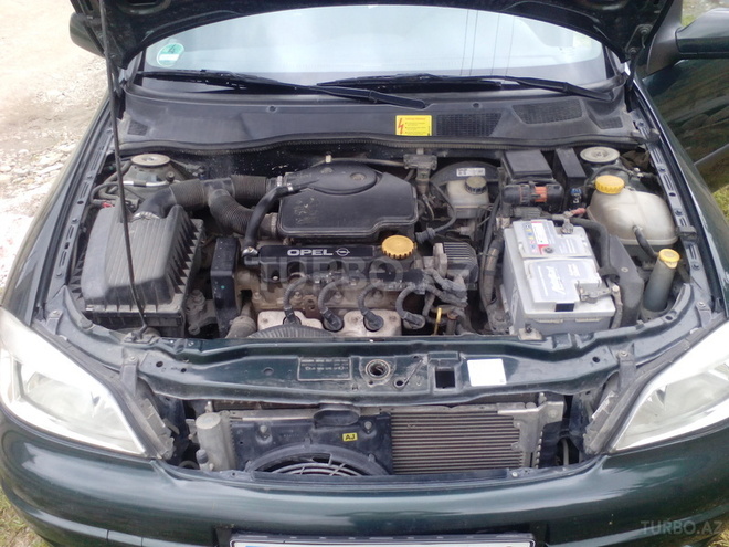 Opel Astra 1998, 160,000 km - 2.0 l - Qusar