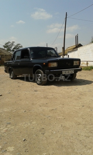 LADA (VAZ) 2107 2010, 9,980,000 km - 0.2 l - Salyan