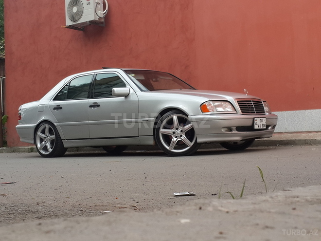 Mercedes C 280 2000, 204,125 km - 2.8 л - İmişli