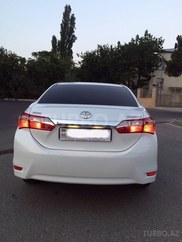 Toyota Corolla 2014, 49,625 km - 1.6 l - Bakı