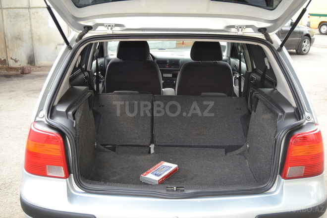 Volkswagen Golf 1999, 166,158 km - 1.6 л - Gəncə