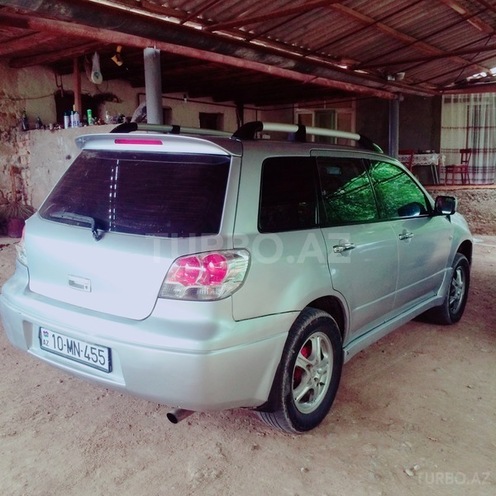 Mitsubishi Outlander 2004, 200,000 km - 2.0 l - Goranboy