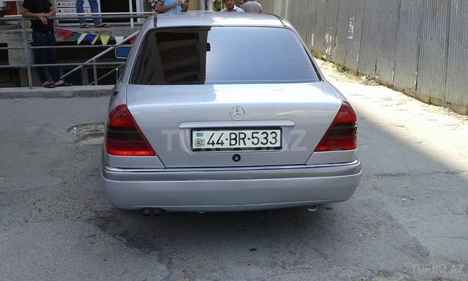 Mercedes C 220 1996, 250,000 km - 2.2 l - Bakı