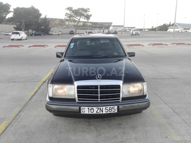 Mercedes E 200 1993, 340,000 km - 2.0 l - Bakı