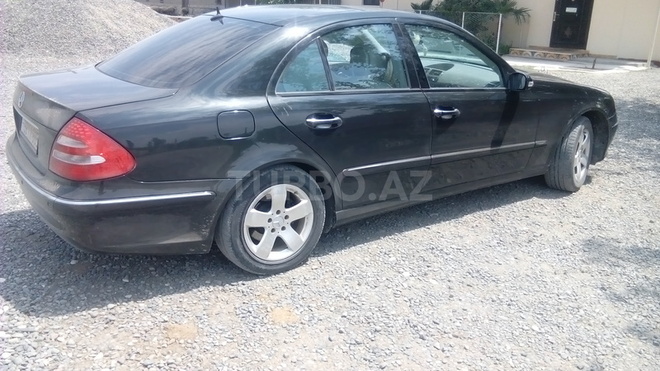 Mercedes E 240 2005, 225,173 km - 2.6 l - Ağcabədi