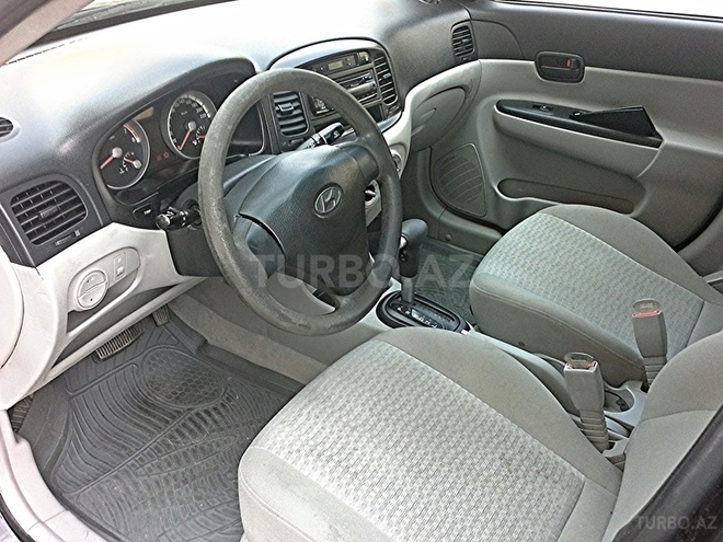 Hyundai Accent 2008, 84,000 km - 1.4 l - Bakı