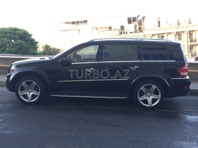 Mercedes GL 550 2010, 90,000 km - 5.5 l - Bakı