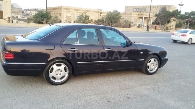 Mercedes E 230 1996, 267,911 km - 2.3 l - Bakı