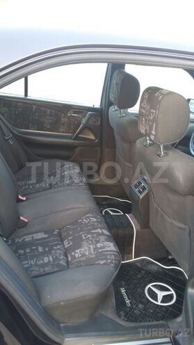 Mercedes E 230 1996, 267,911 km - 2.3 l - Bakı
