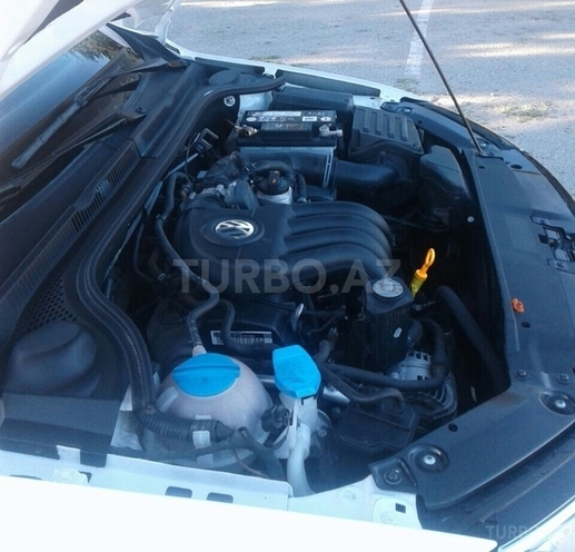 Volkswagen Jetta 2013, 100,000 km - 2.0 l - Bakı