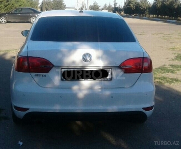 Volkswagen Jetta 2013, 100,000 km - 2.0 l - Bakı