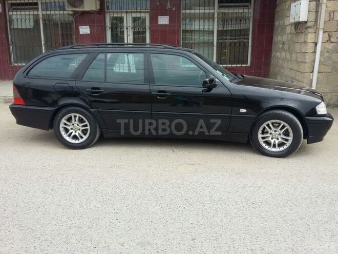 Mercedes C 220 2000, 115,000 km - 2.2 l - Bakı