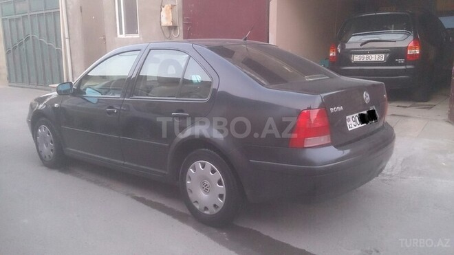 Volkswagen Bora 2001, 203,000 km - 1.6 л - Bakı
