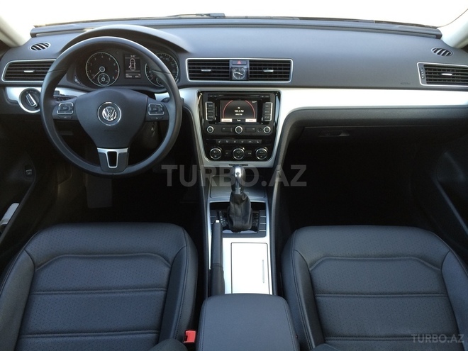 Volkswagen Passat 2012, 59,000 km - 2.5 l - Bakı