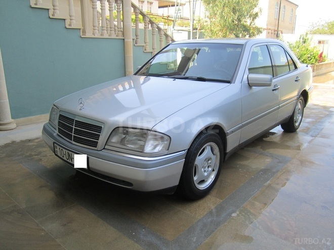 Mercedes C 180 1995, 270,000 km - 1.8 l - Bakı