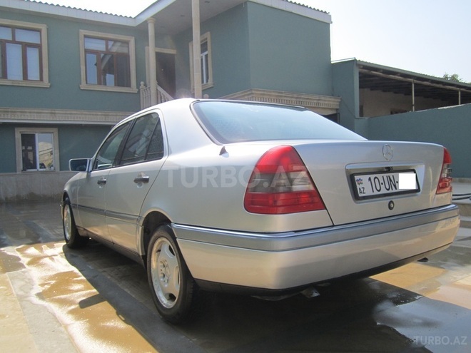 Mercedes C 180 1995, 270,000 km - 1.8 l - Bakı
