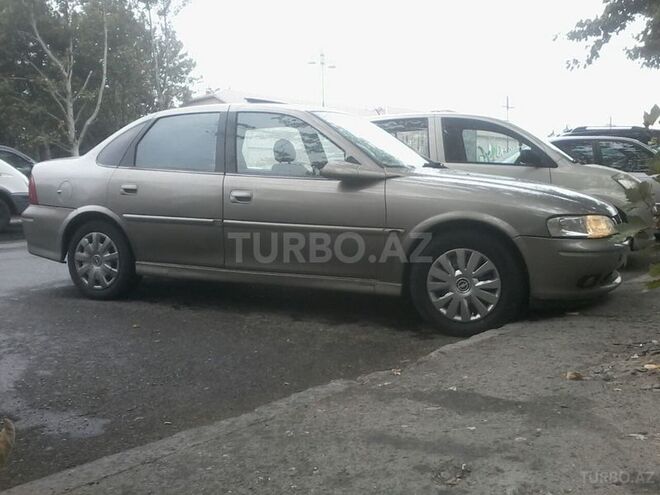 Opel Vectra 2000, 165,894 km - 1.8 l - Bakı