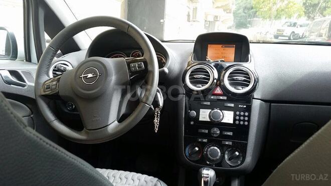 Opel Corsa 2014, 12,000 km - 1.4 l - Bakı