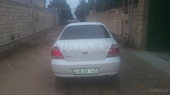 Nissan Sunny 2010, 83,000 km - 1.6 l - Bakı