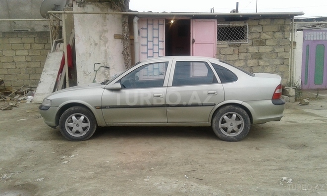 Opel Vectra 1996, 200,000 km - 0.1 l - Bakı