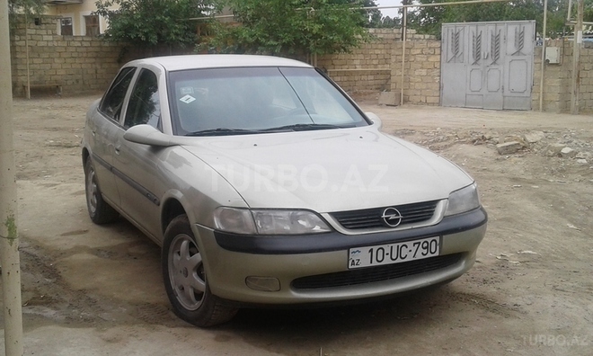 Opel Vectra 1996, 200,000 km - 0.1 l - Bakı
