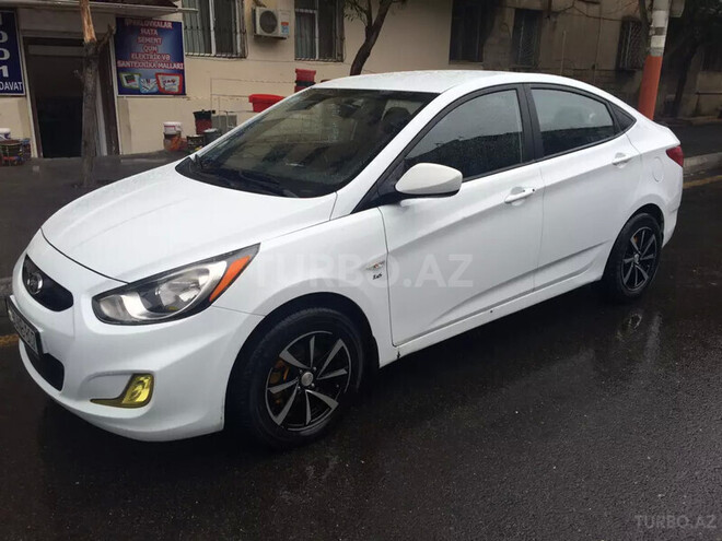 Hyundai Accent 2011, 134,000 km - 1.6 l - Bakı