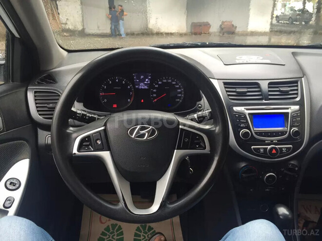Hyundai Accent 2011, 134,000 km - 1.6 l - Bakı
