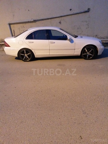 Mercedes C 200 2000, 255,505 km - 2.0 л - Bakı