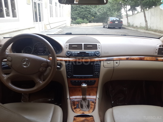 Mercedes E 350 2007, 137,000 km - 3.5 l - Şamaxı